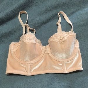 Victoria’s Secret Dream Angels Lined Crushed Velvet Beige Bandeau